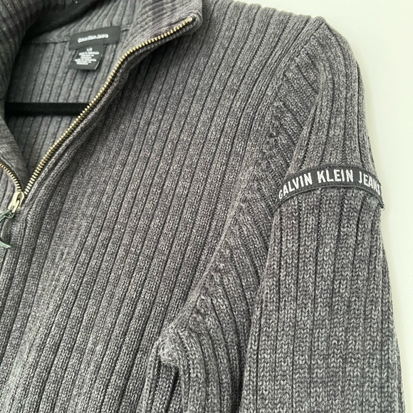 Calvin Klein ribbed 1/4 zip sweater - Picture 3 of 4